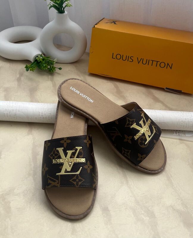Lv Slippers For Ladies Louis Vuitton (LV) Slippers Bella